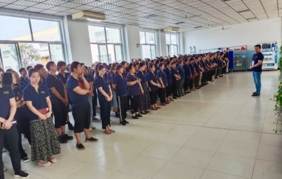 公司組織開(kāi)展全廠員工安全事故警示教育及安全生產(chǎn)事項(xiàng)宣貫